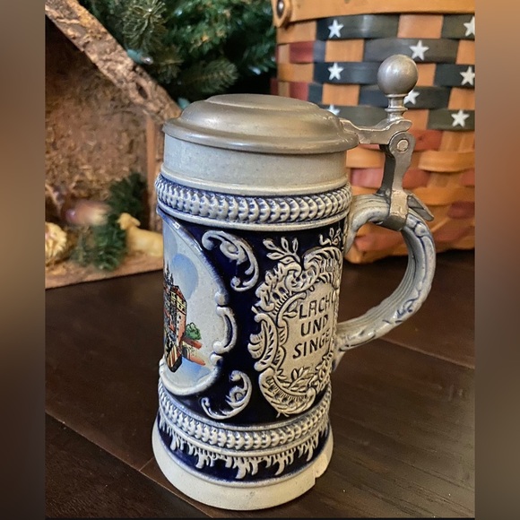 Vintage Ceramic Nurnberg Western Germany Beer/Stein Sei Guter Dinge 14 OZ W/Lid - Picture 2 of 12